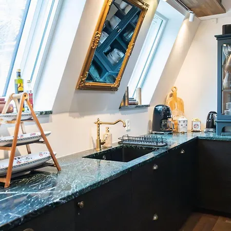 Luxury In Bergen's Gastronomic District شقة برغن