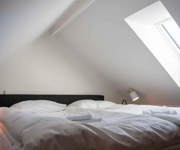 Luxury In Bergen's Gastronomic District *