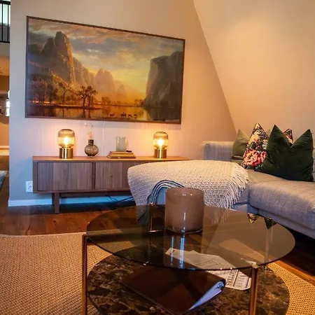 Luxury In Bergen's Gastronomic District