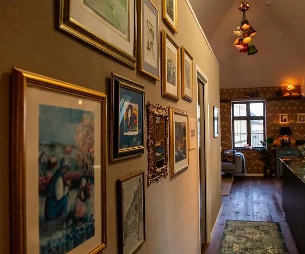 Luxury In Bergen's Gastronomic District *