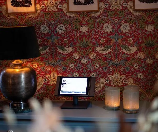 Luxury In Bergen's Gastronomic District * 卑爾根