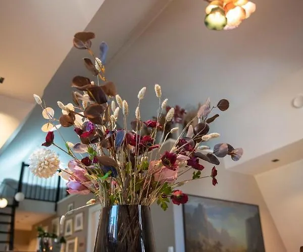 Luxury In Bergen's Gastronomic District * 卑爾根