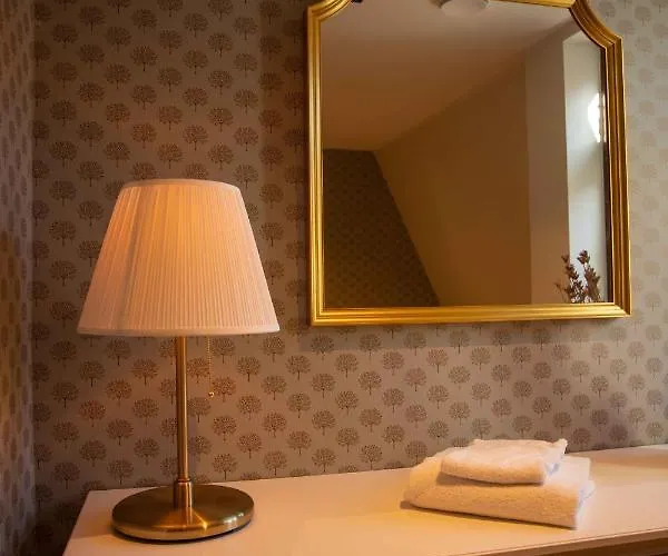 Luxury In Bergen's Gastronomic District 아파트 *