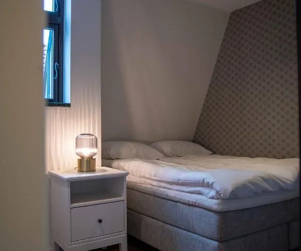 Luxury In Bergen's Gastronomic District 베르겐